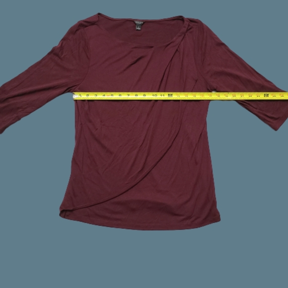 💞Ann Taylor Mid Sleeve  Burgundy Blouse 💞 - Picture 3 of 5